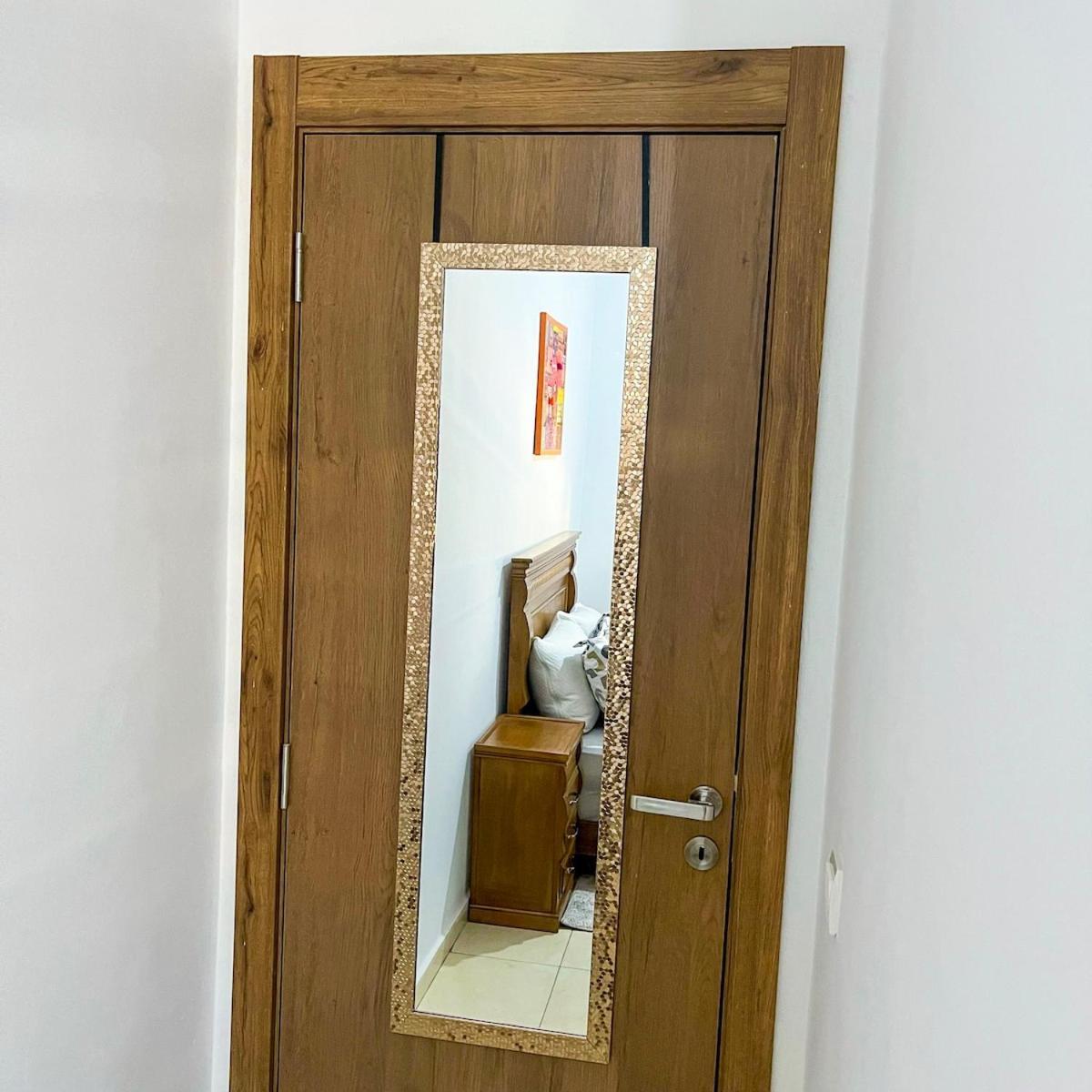 Serenite De Targa Apartamento
